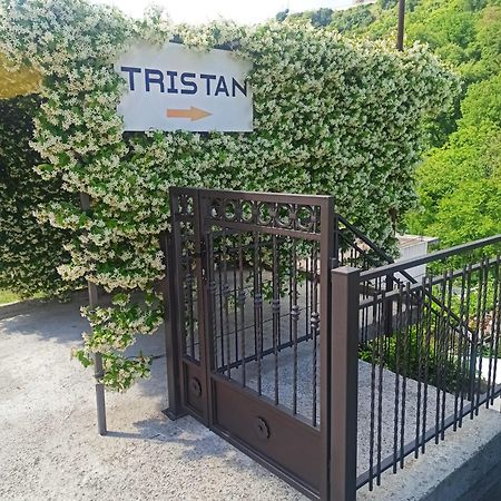Apartman Tristan Herceg Novi Esterno foto