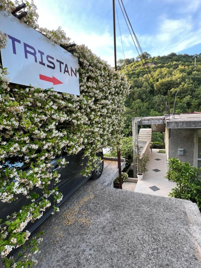 Apartman Tristan Herceg Novi Esterno foto